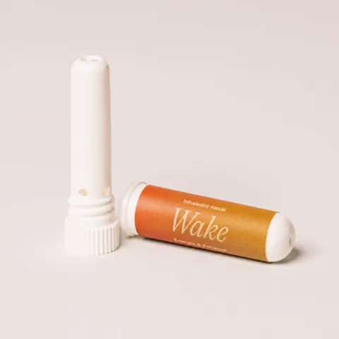 Inhalador de aceites esenciales Wake de MATA SANA